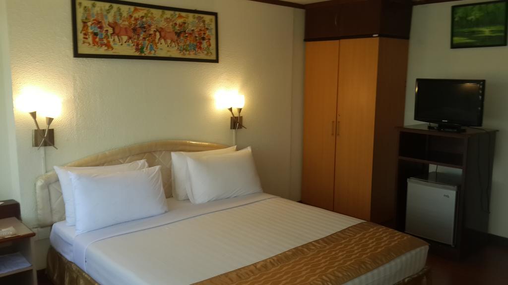 Backpackerz @ Orchid Bed and Breakfast Γιανγκόν Εξωτερικό φωτογραφία