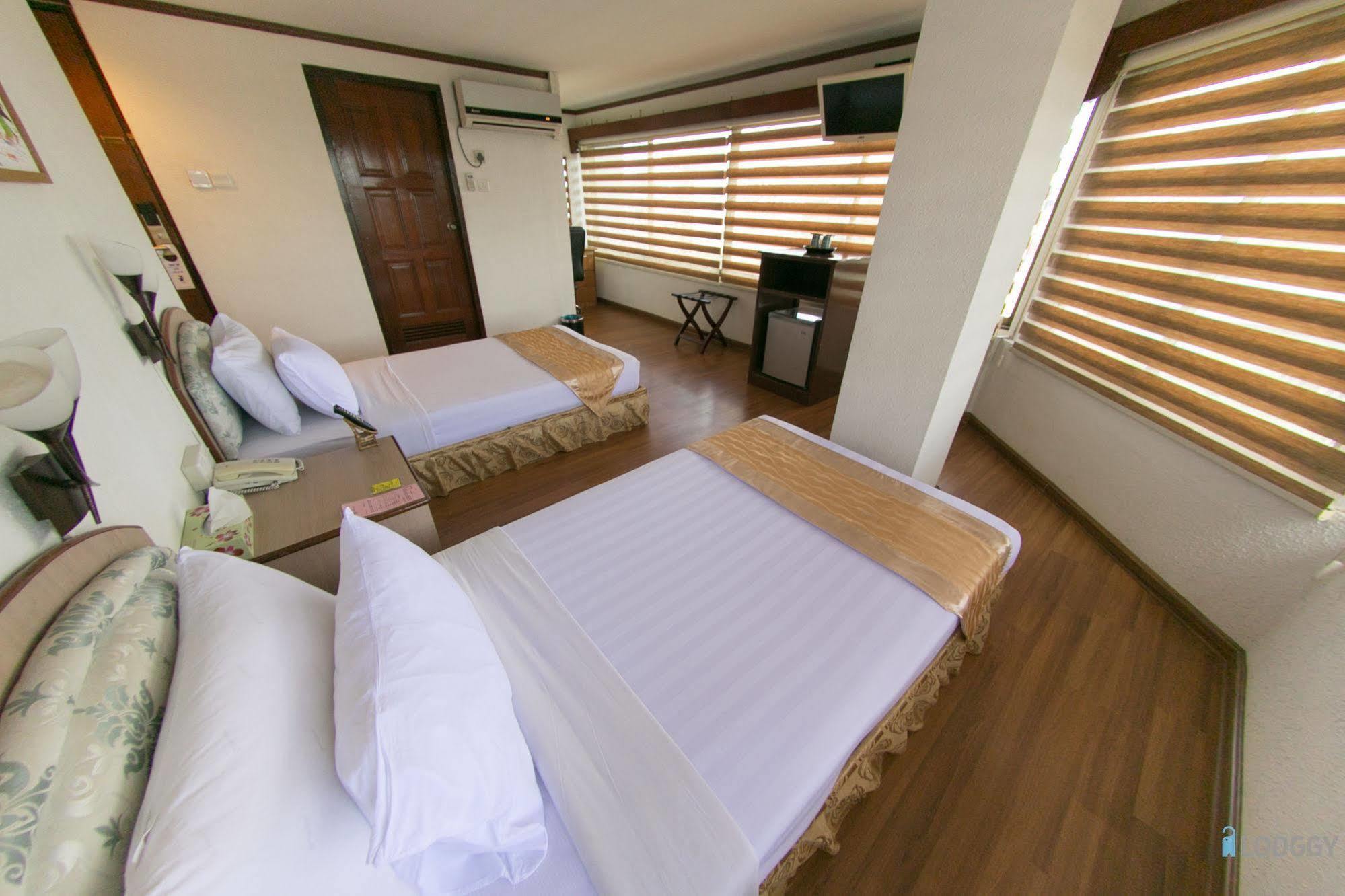 Backpackerz @ Orchid Bed and Breakfast Γιανγκόν Εξωτερικό φωτογραφία